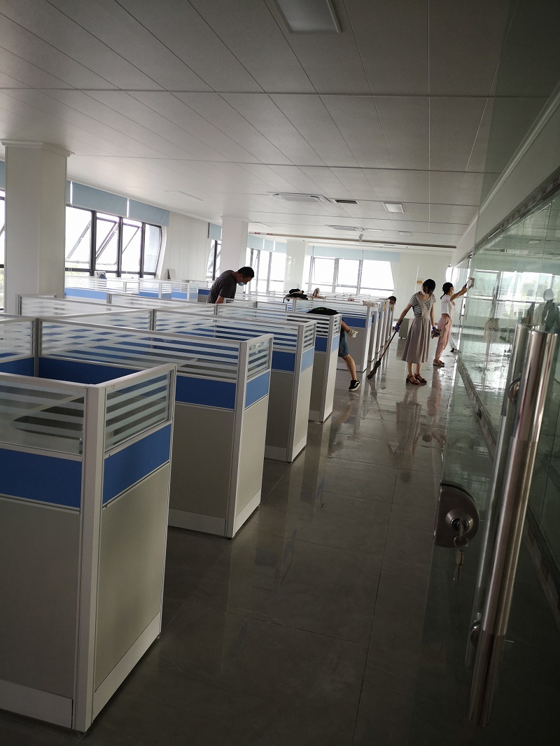 1691040562120439.jpg 2020.8打掃衛(wèi)生,為搬遷做準備.jpg